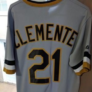 Roberto Clement Pittsburgh Pirates jersey Size L